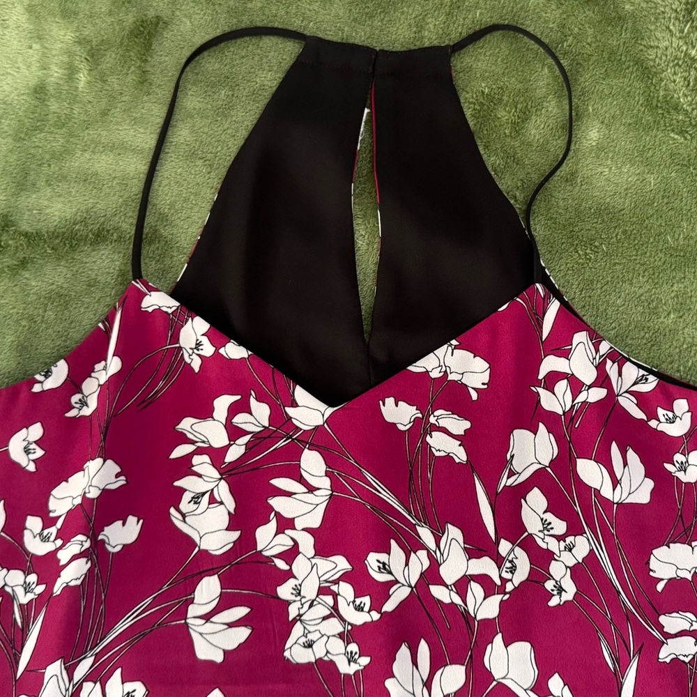 Reversible Halter Top in Floral Red, White & Black. Slimming. Vintage 70s / 80s